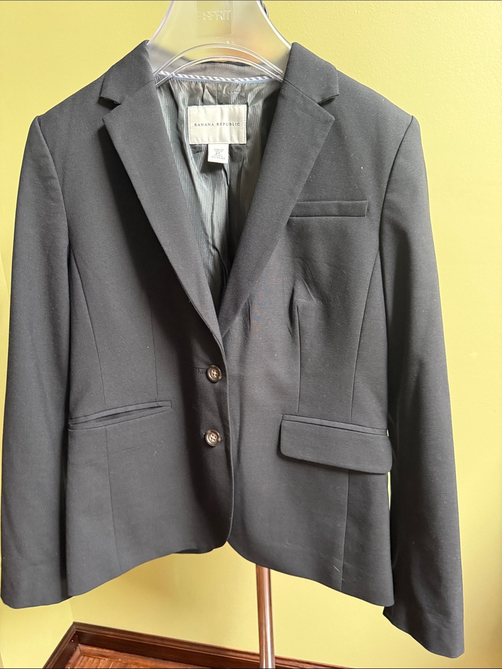 Banana Republic Women's Black Fitted Blazer